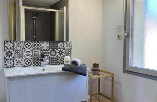 Diou House | Confort et nature entre Loire et canal, linge et ménage inclus - FR-1-489-550