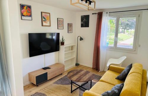 Domont Apartment | Confort et Verdure 2 Pièces Moderne avec Parking à Domont by Immo Kit Bnb