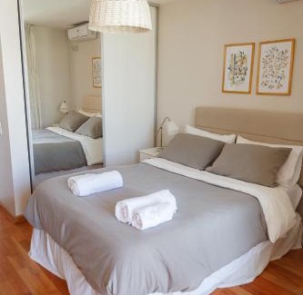 Yerba Buena Apartment | Confortable loft deluxe con cochera en Yerba Buena