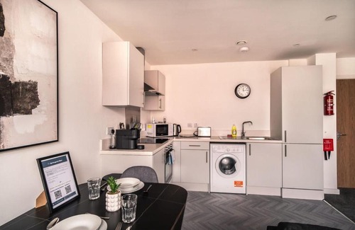 Preston Apartment | Contemporary 1 Bed Apartment in Central Preston