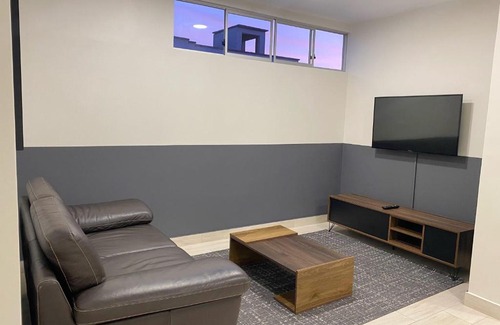 Miraflores Apartment | Contemporary 1BR at La Huaca Pucllana