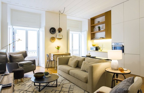 Sao Paulo Apartment | Contemporary and charming flat just behind Time Out Food Market (Very Central)