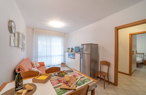 Bibione Lido del Sole Apartment | Contemporary apartment with large private terrace
