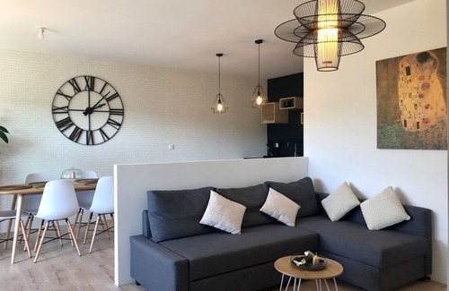 Durban-Corbieres House | Contemporary comfortable & warm cottage in the heart of nature. Great view. SWIMMING POOL