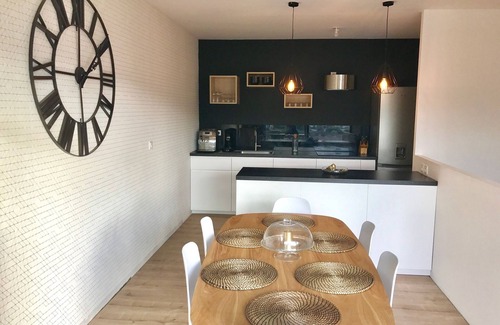 Durban-Corbieres House | Contemporary comfortable & warm cottage in the heart of nature. Great view. SWIMMING POOL