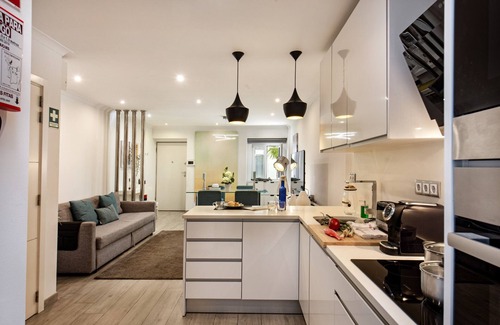 Se Ski Chalet | Contemporary Charm in the Algarve