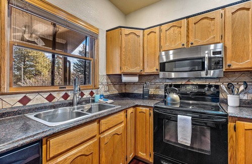 Flagstaff House | Contemporary Country Club Condo with portable A/C's in the bedrooms.