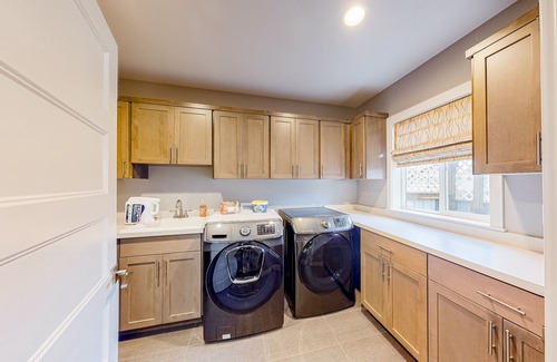 Lakeside House | Contemporary, Dog-Friendly Home with a Furnished Deck, Free WiFi, & Game Room