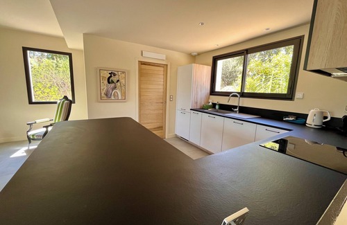 Vaison-la-Romaine House | Contemporary villa La Souchette