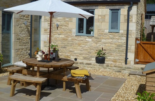 Bradford-on-Avon House | Contemporary 18th Century Barn Conversion with Gym and Games Room