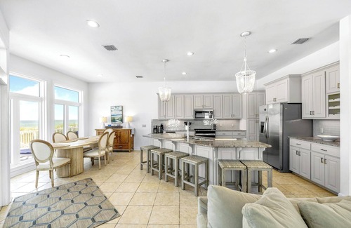 Pensacola Beach House | Contemporary Gulf Front Home with Privacy and Solitude-Perfect for Families