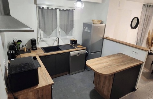 Treveneuc House | Contemporary seaside house