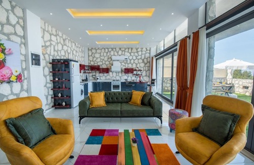 Uzumlu Villa | Contemporary Style Honeymoon Villa with Secluded Pool and Heated Indoor Pool