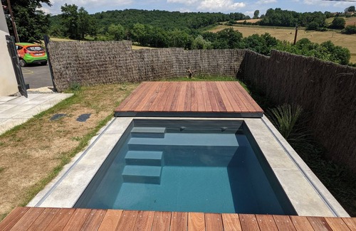 Chessy House | Contemporary villa in the countryside