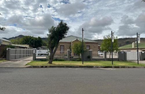 Komani House | Conti-INN Guesthouse