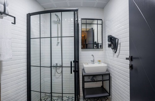 Arnavutkoy Hotel | Continental Airport Hotel