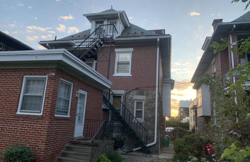 Allentown Apartment | Continental travelers suite! Spacious apartment, 5 minutes from Dorney Park !