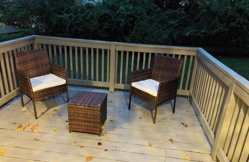 Maryland Heights House | Convenient and newly renovated cozy private home