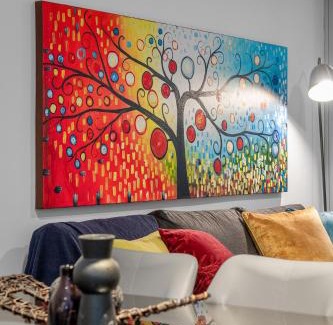 Melbourne Central Business District Apartment | Convenient CBD Retreat in the Best Location
