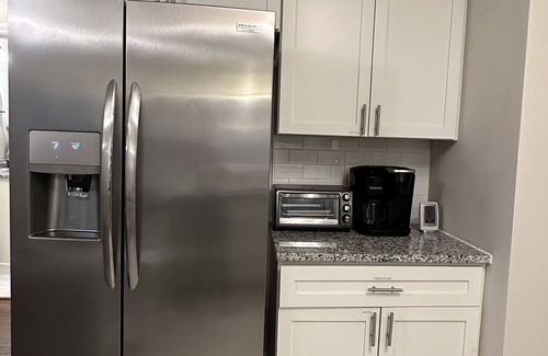 Madison Park House | Convenient Charlotte Comfort