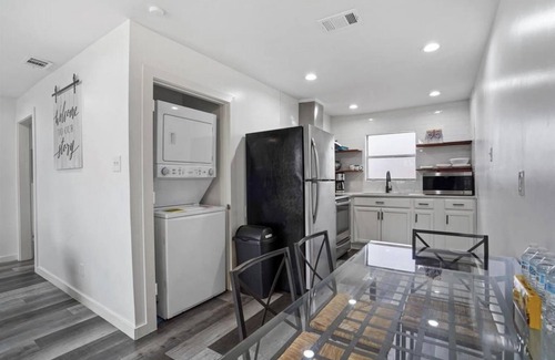 West Dallas House | Conveniently located 3/1 house near downtown Dallas