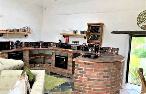 Felinwynt House | Converted Barn close to beaches & coastal path!