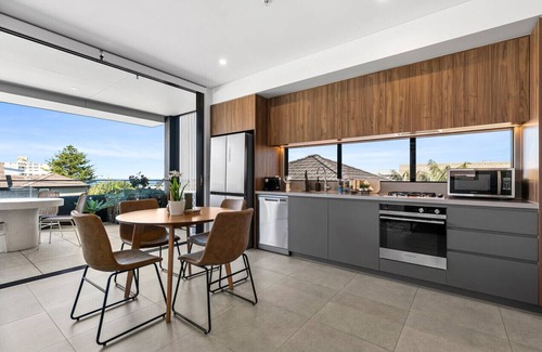 Coogee Apartment | Coogee Beachside Bliss #6