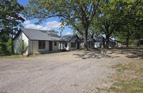 Cookson House | Cookson Resort - Tenkiller Cabin 3