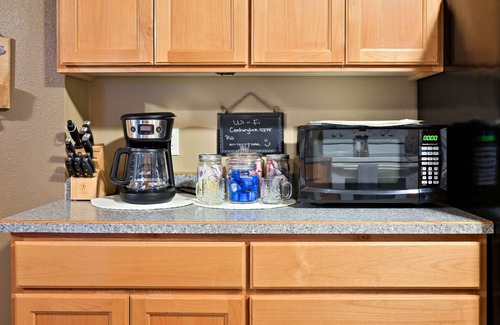 Prospect Cottage | Cool Creek Cottage, Crater Lake National Park , trails and waterfalls nearby.