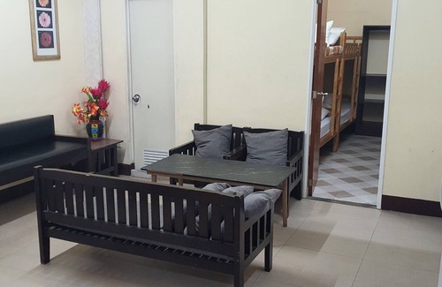 Bacoor City Hotel | Cool Martin Resort Hotel