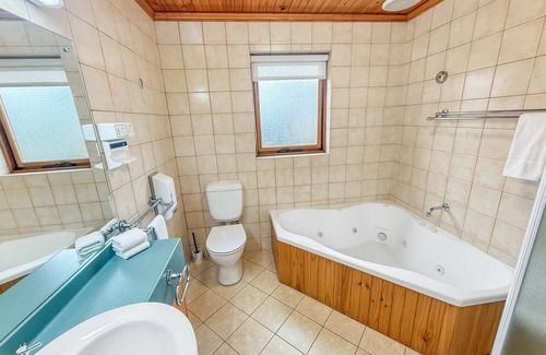 Comaum Hotel | Coonawarra Place Motor Inn