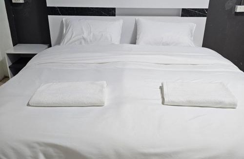 Chang Moi Hotel | COOPER Guest House