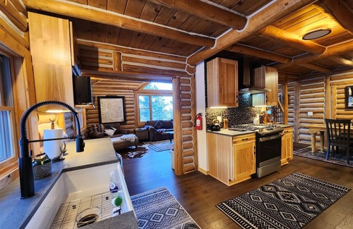 Allenspark House | Coopers Cabin