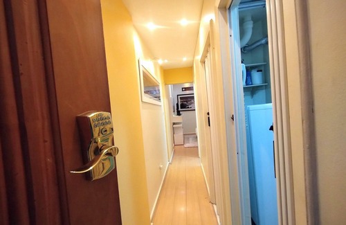 Copacabana Apartment | Copacabana Lux - 4 Guests, comfort and beach