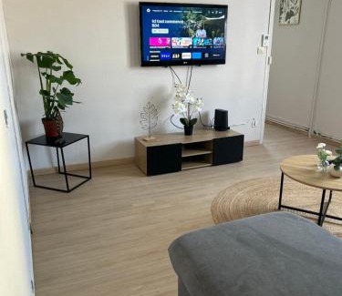 Chauny Apartment | Copines'House