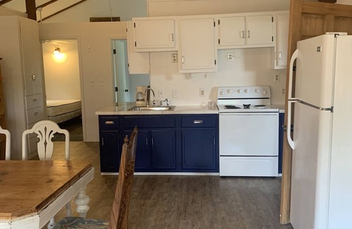 Rogers Hotel | Coppermine Lodge