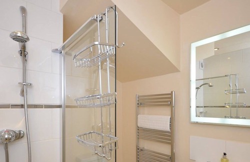 Kerne Bridge Apartment | Coppett · 14th c. Conversion nestled in the Wye Valley