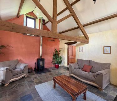 Hartland House | Coppingers Cottage, Galsham Farm