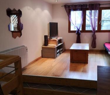 Le Bourg-d'Oisans Apartment | Coquet T1 hyper centre