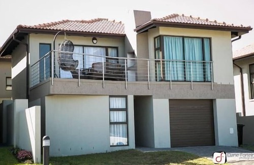 Winterstrand House | Coral Beach House