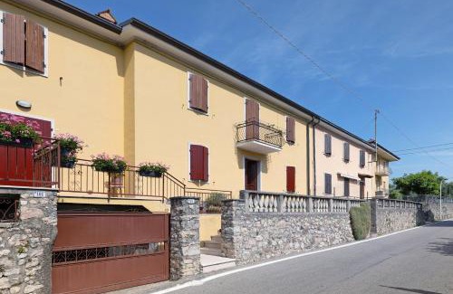 Albisano Apartment | Corbei