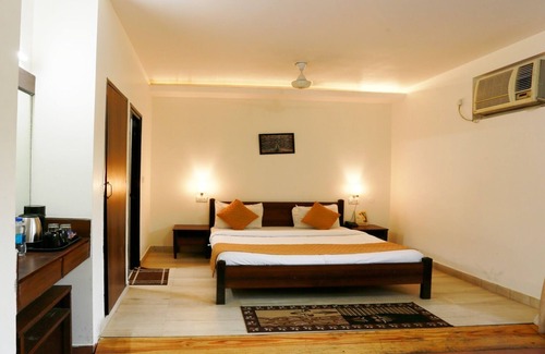 Dhikuli Hotel | Corbett Aroma Park By Royal Collection