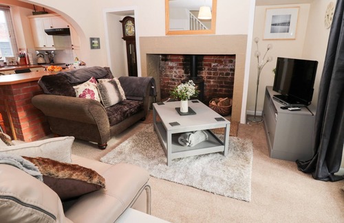 Berwick-upon-Tweed Cottage | Corbett Cottage