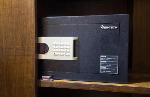 Mai Khao Hotel | Coriacea Beachfront Boutique Phuket Resort