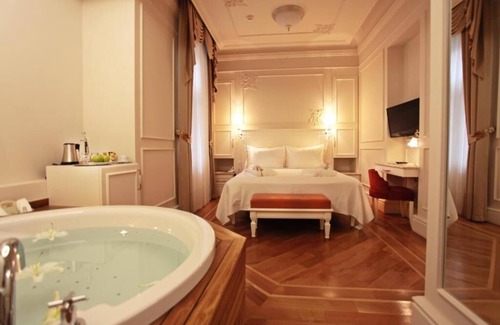Taksim Hotel | Corinne Art & Boutique Hotel