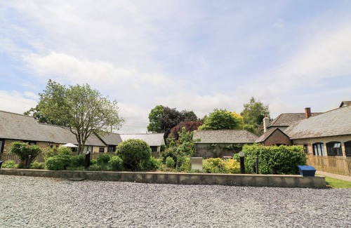 Blandford Forum Cottage | Corner Barn