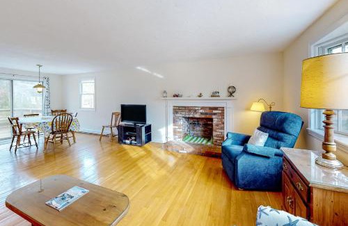 South Chatham House | Corner Cottage