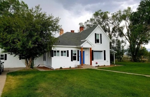 Panguitch House | Corner Cottage
