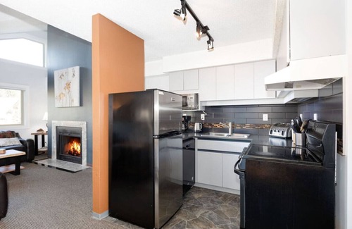 Whistler Creekside Condo | Corner Penthouse | Next to lift | Amazing views!