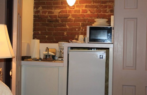 Vicksburg Bed & Breakfast | Corners Mansion Inn - A Bed & Breakfast